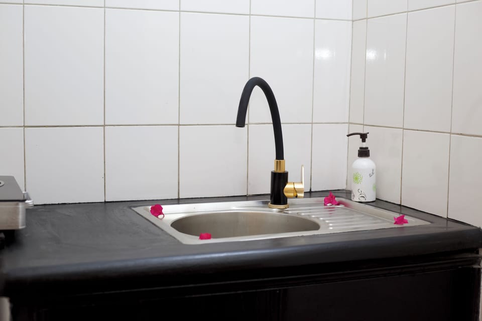 Superior Double Room | Iron/ironing board (on request), WiFi (free), bed sheets