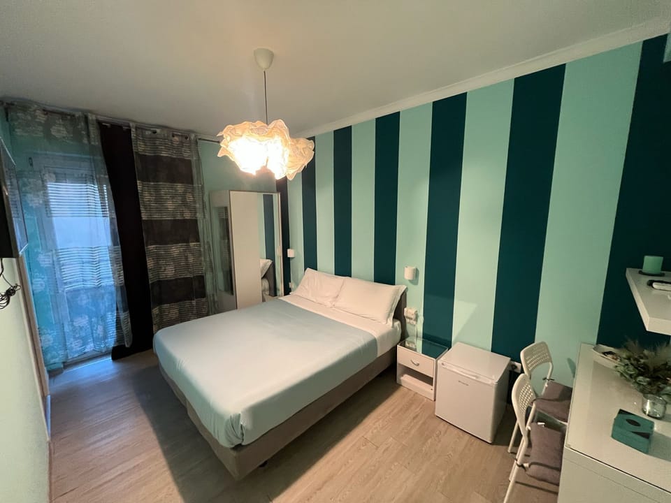 Deluxe Double or Twin Room, Balcony (#2) | Minibar, desk, blackout drapes, soundproofing