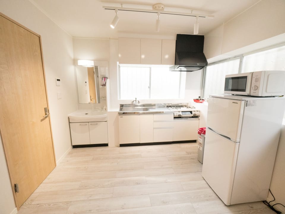 Basic Villa, Non Smoking | Private kitchenette | Fridge, microwave, stovetop, electric kettle