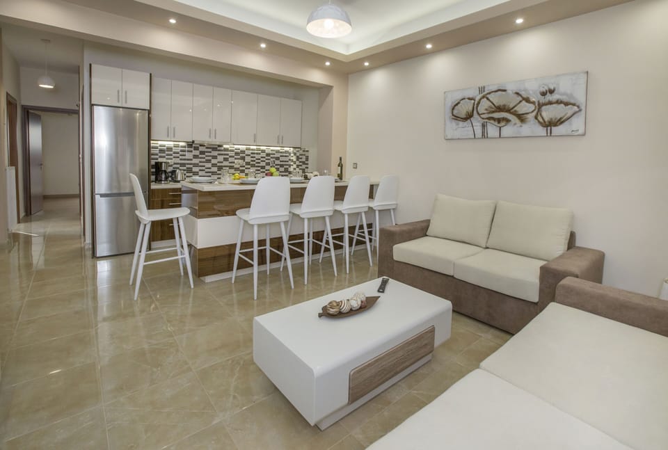 Spacious & Convenient Place near Acropolis Museum by GHH Apartment in Athens