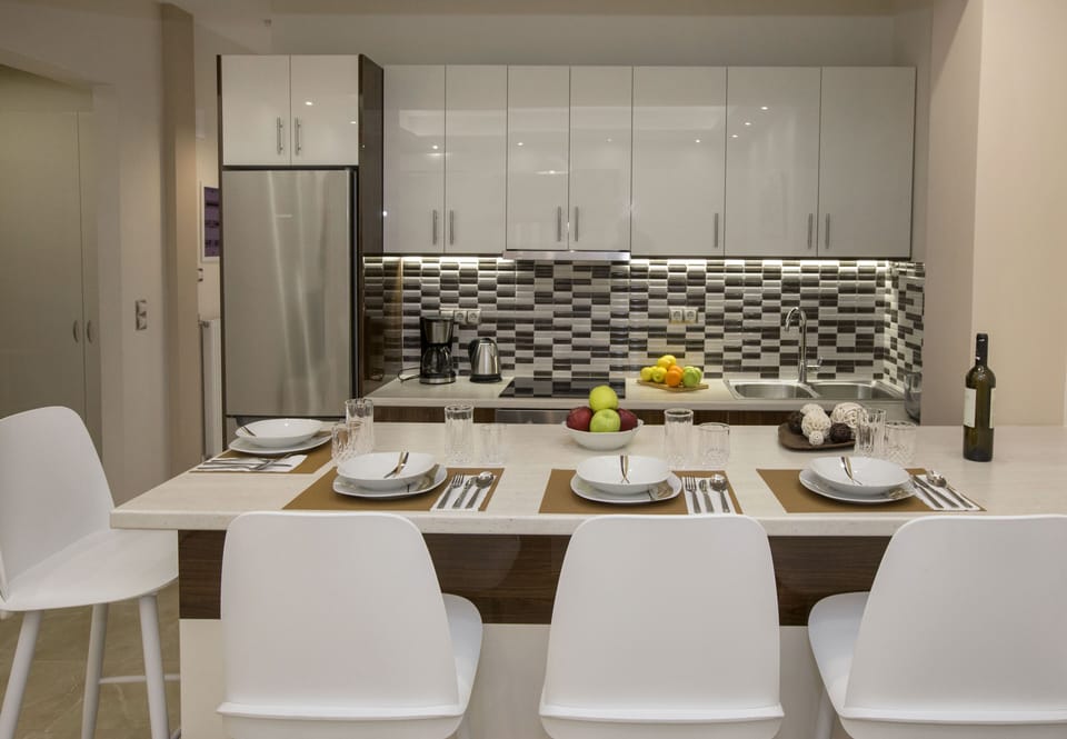 Spacious & Convenient Place near Acropolis Museum by GHH Apartment in Athens