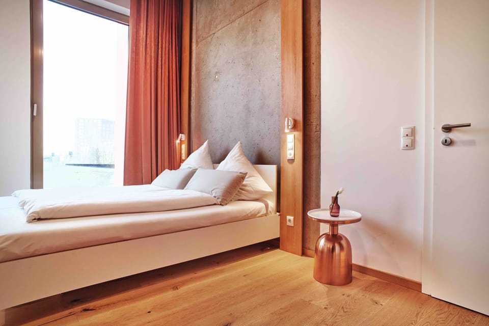 Basic Double Room, Non Smoking (Nr.6) | Individually decorated, individually furnished, desk, laptop workspace