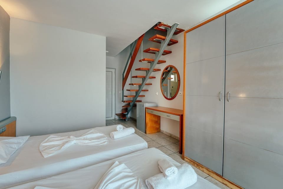 Mojo Hotel Hotel in Peloponnese, Western Greece and the Ionian