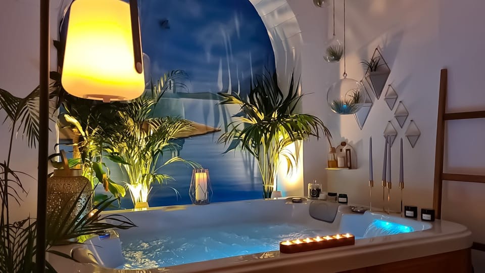 Hydrotherapy, aromatherapy, beach massages