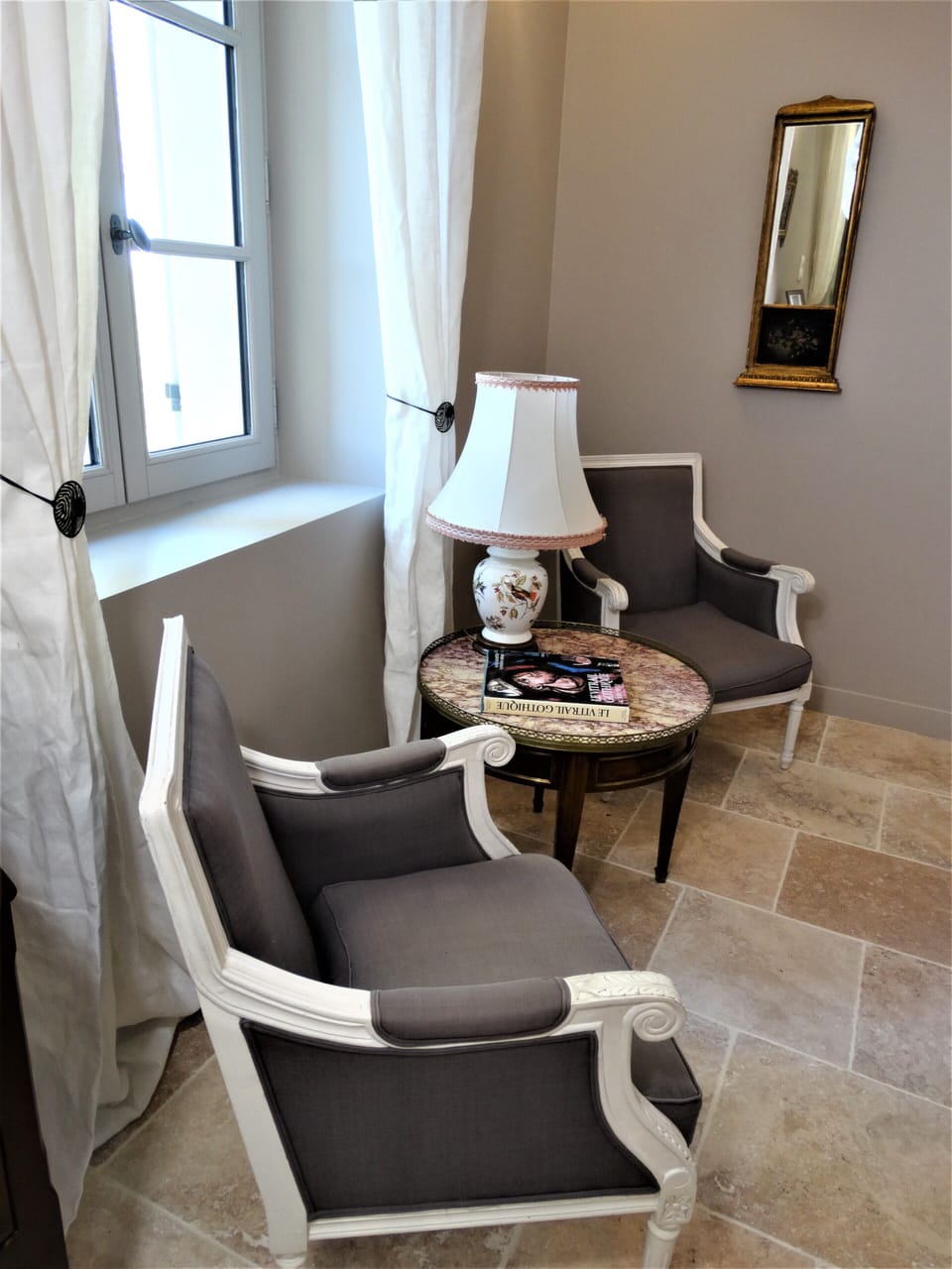 Comfort Double Room (Rouge) | Premium bedding, individually decorated, individually furnished, desk