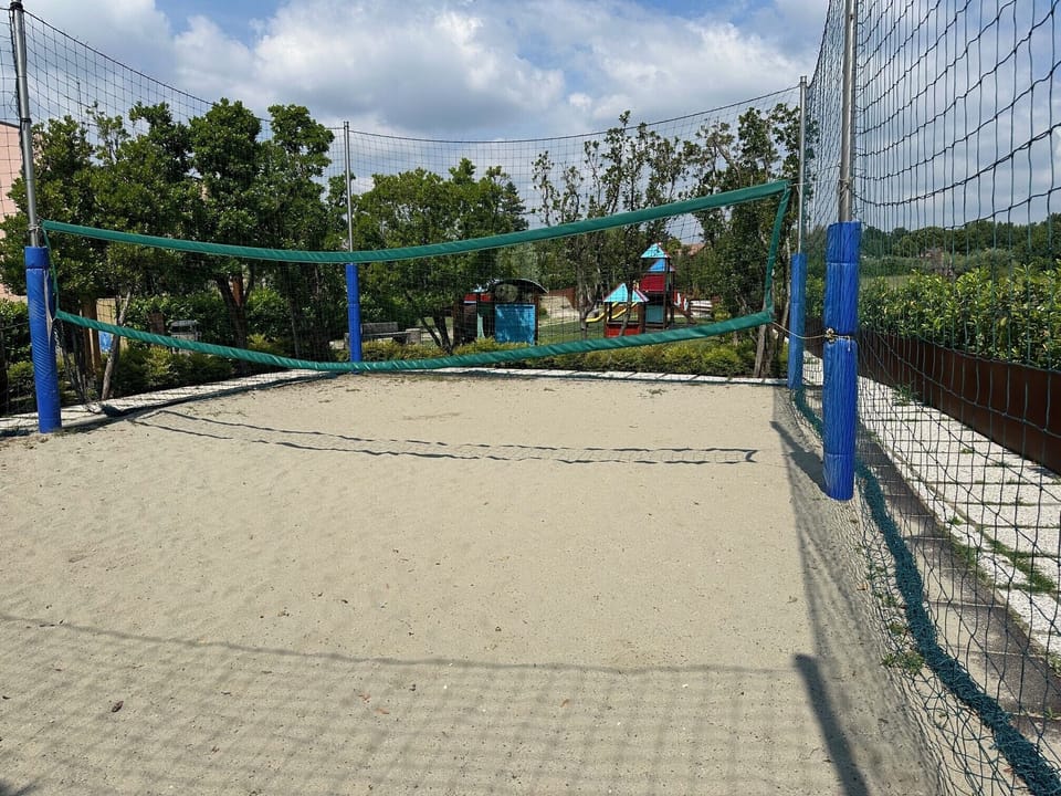 Sport court