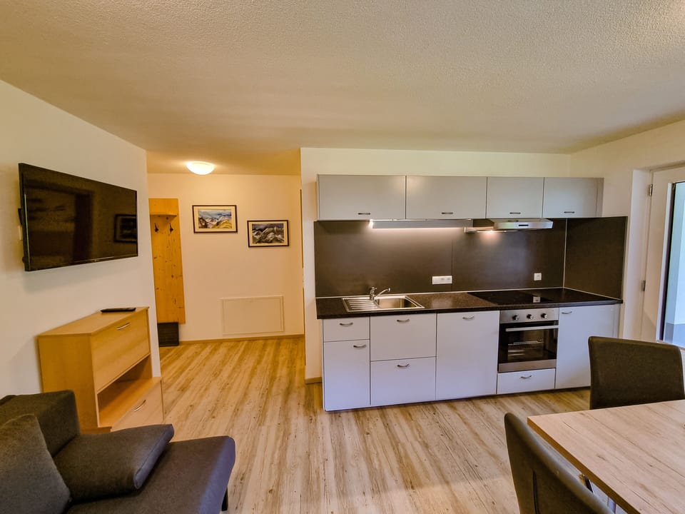 Apartment, 2 Bedrooms, Terrace (incl. EUR 40 cleaning fee per stay) | Private kitchen | Shared fridge