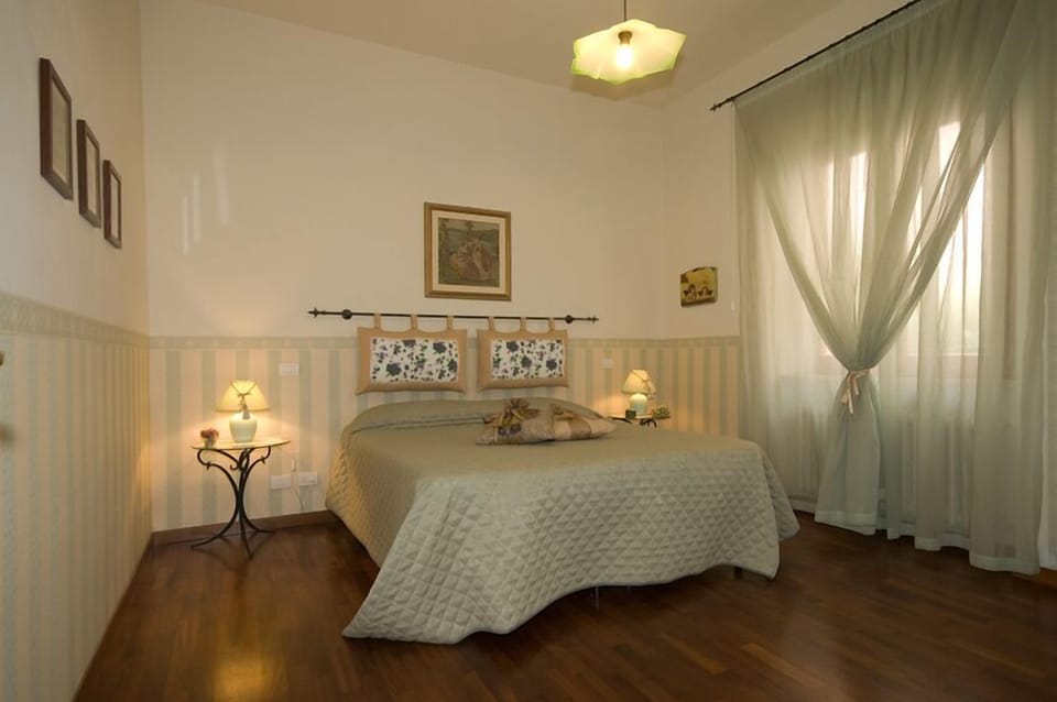 Double or Twin Room | Individually decorated, individually furnished, free WiFi, bed sheets