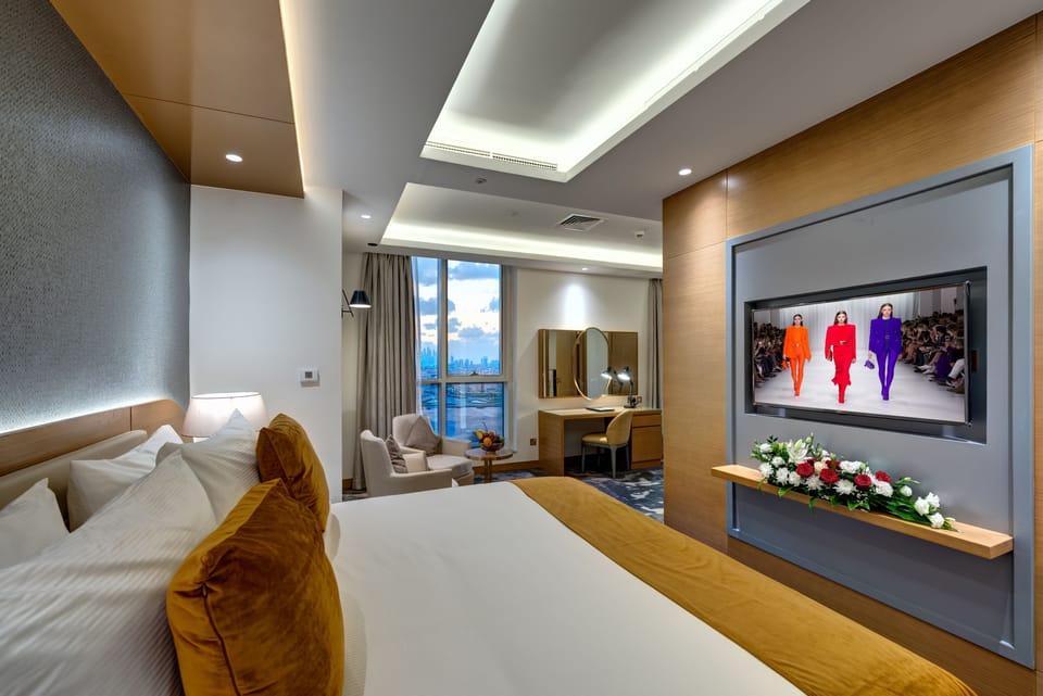 Hypo-allergenic bedding available, minibar, in-room safe, desk
