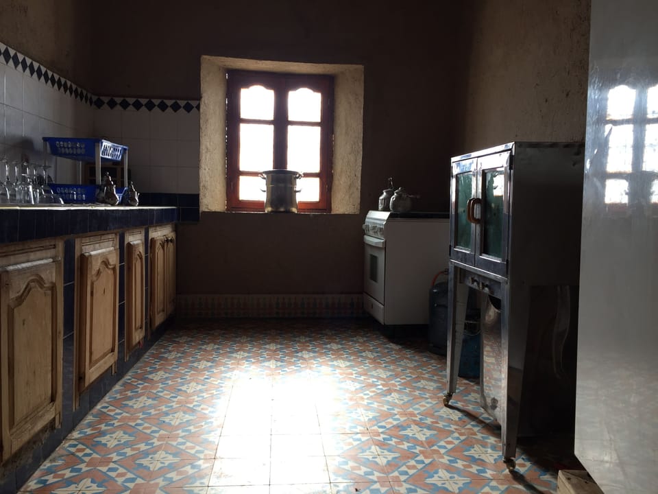 Traditional Villa, 5 Bedrooms, Non Smoking | Shared kitchen | Fridge, oven, stovetop, cookware/dishes/utensils