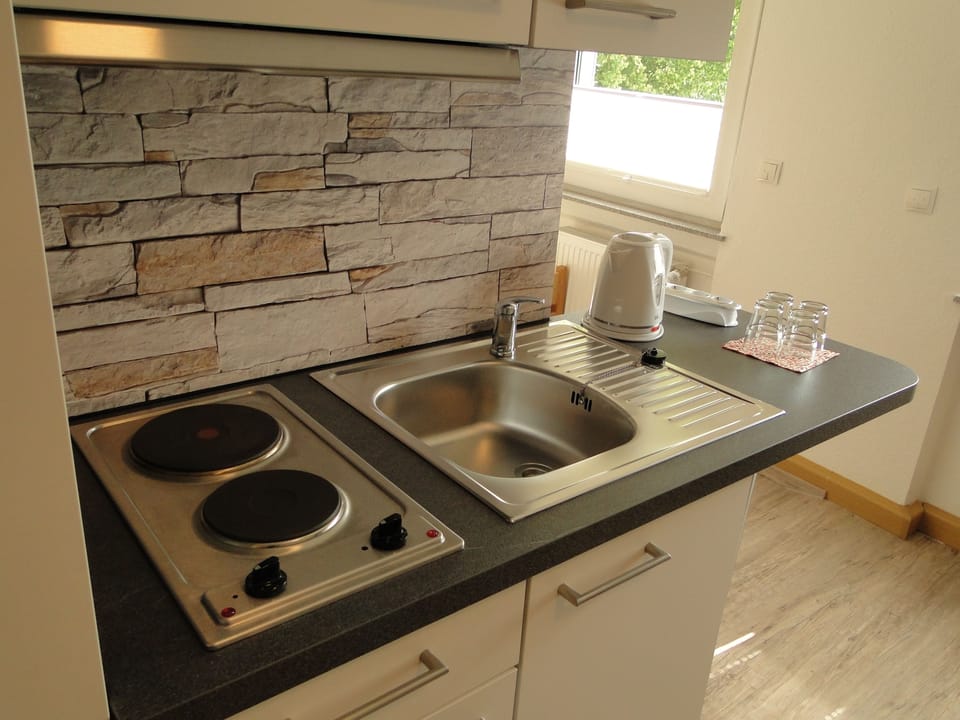 Apartment | Private kitchen | Shared fridge, microwave
