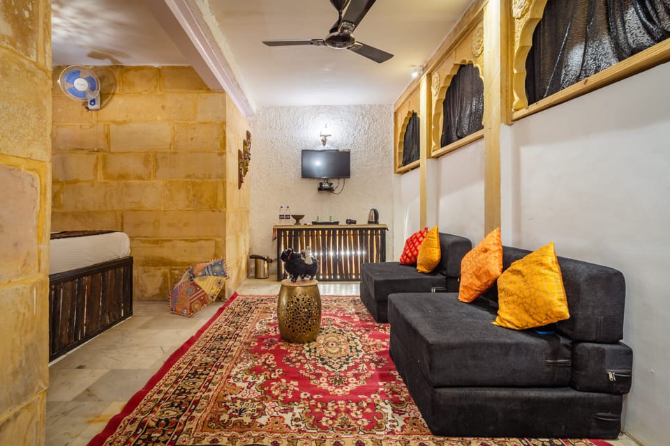 Economy Double Room | Reception