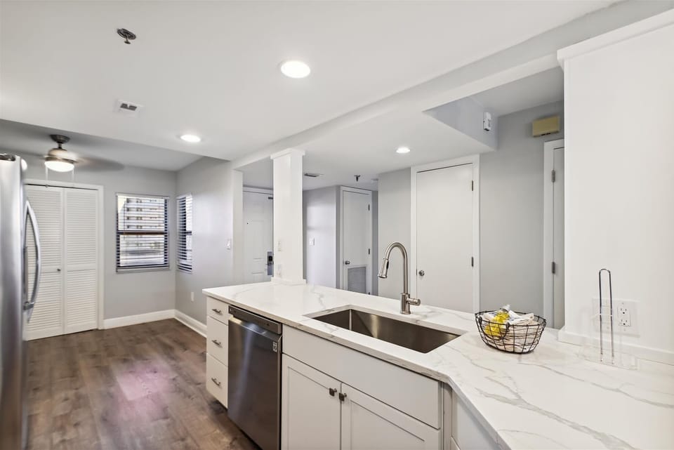 Condo, 2 Bedrooms | Private kitchen | Coffee/tea maker, fridge, microwave, oven