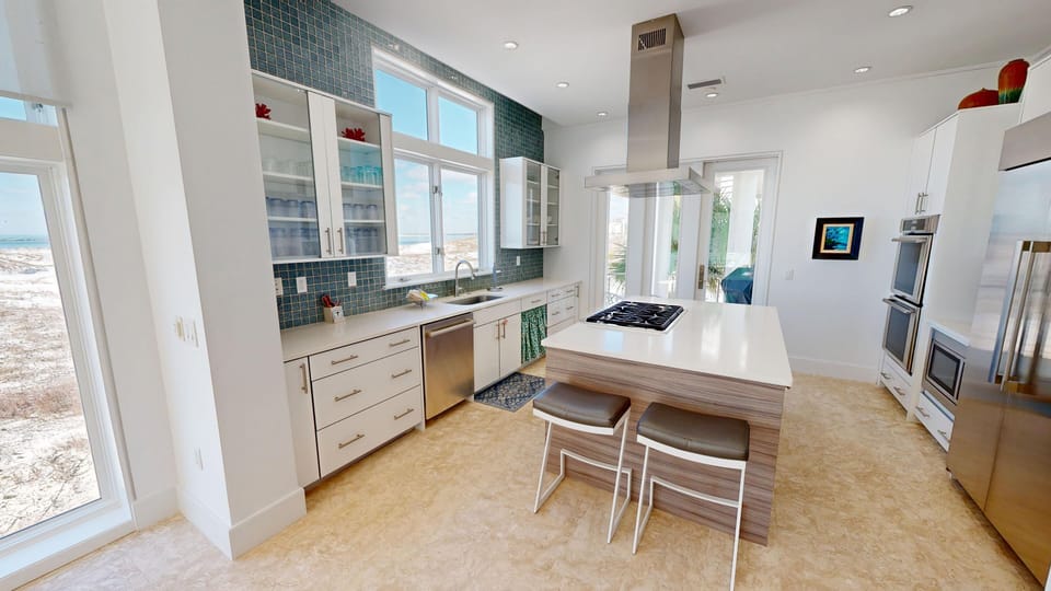 House, 5 Bedrooms | Private kitchen | Coffee/tea maker, fridge, oven, toaster