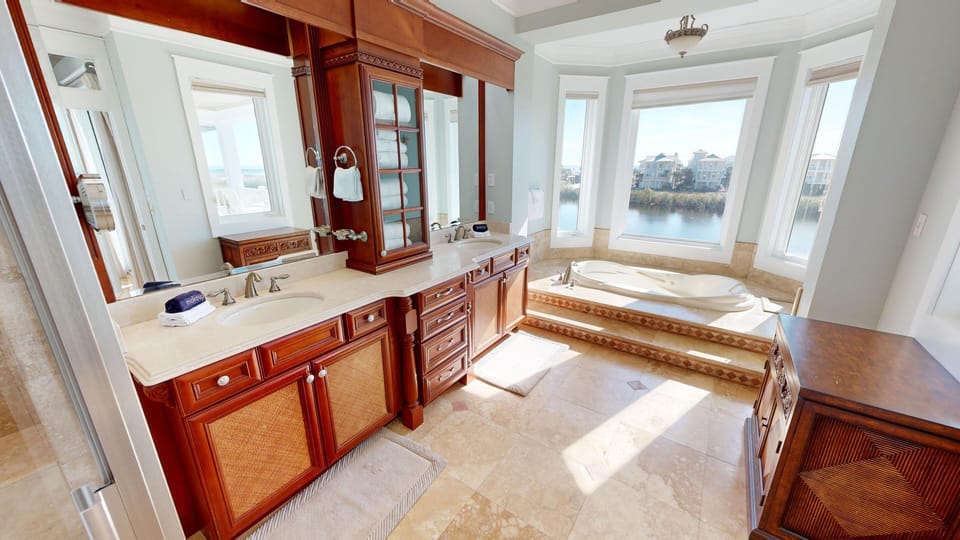 Stella Maris 4 Bedroom Home by RedAwning House in Destin