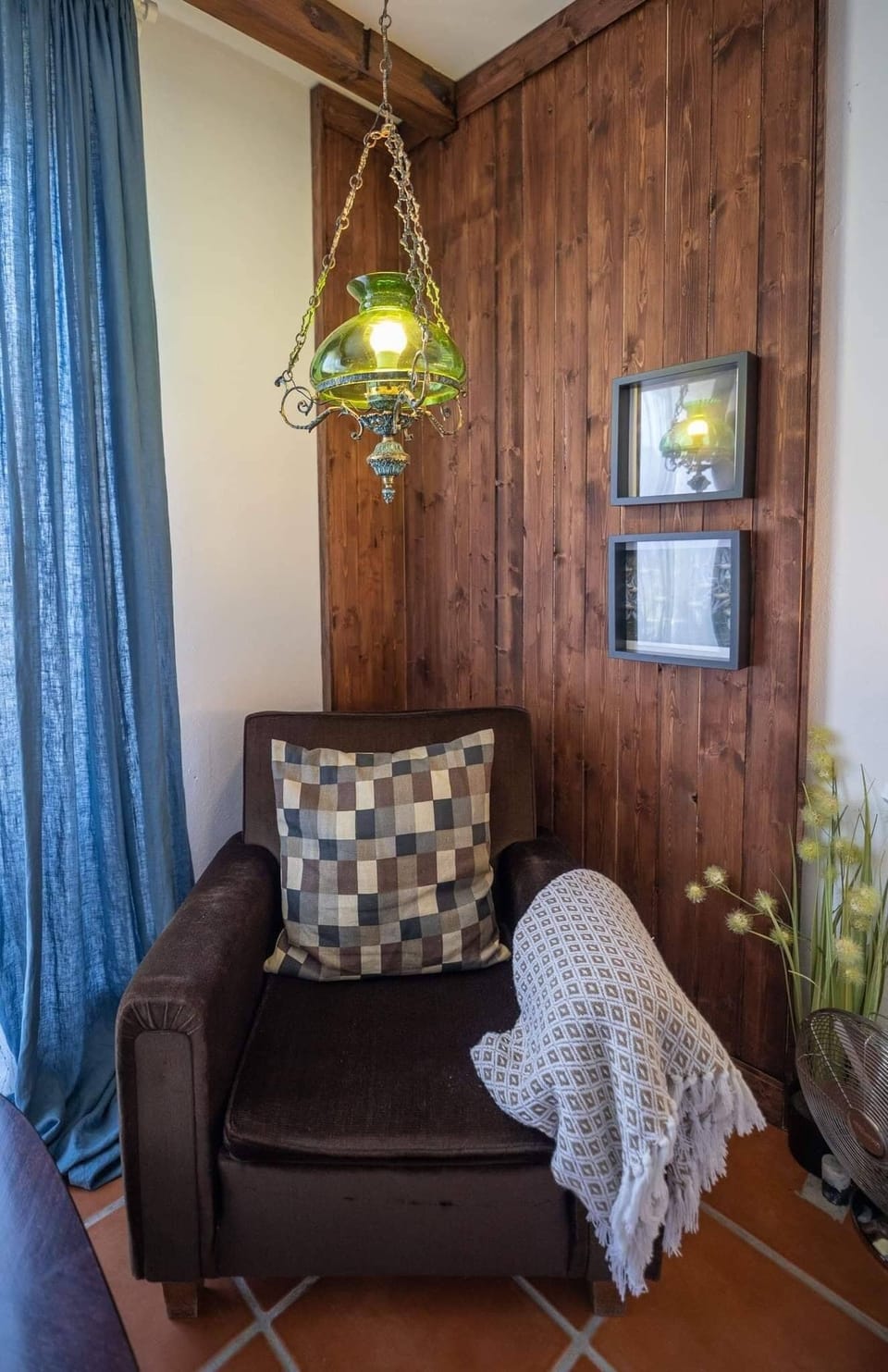 Beach House Babylon - Guest House | Individually decorated, individually furnished, laptop workspace