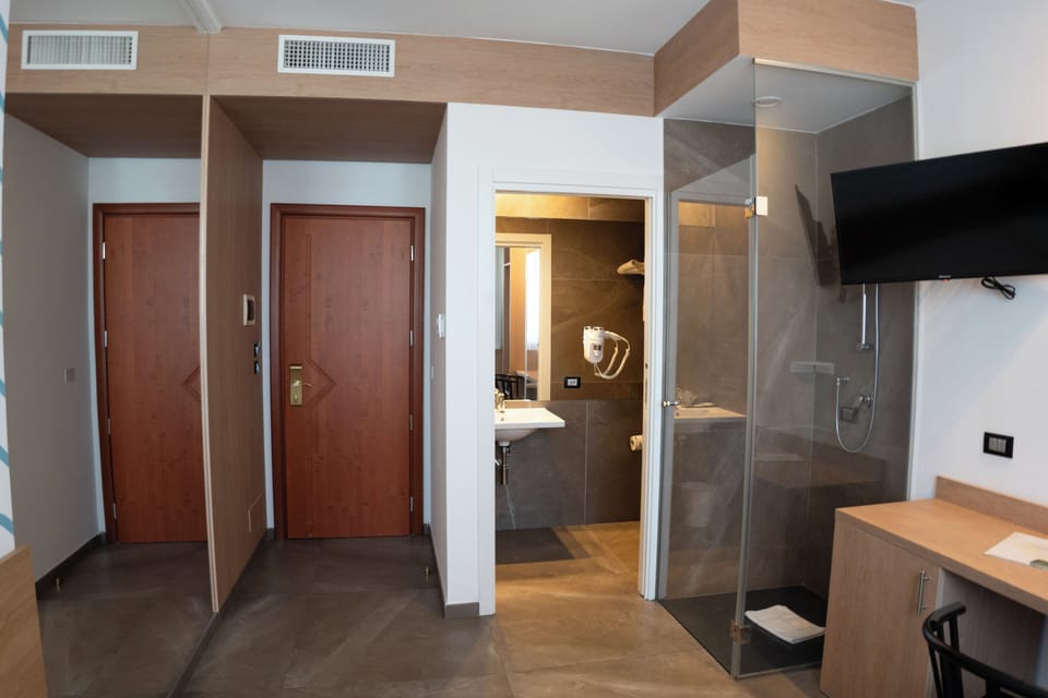 Minibar, in-room safe, blackout drapes, iron/ironing board