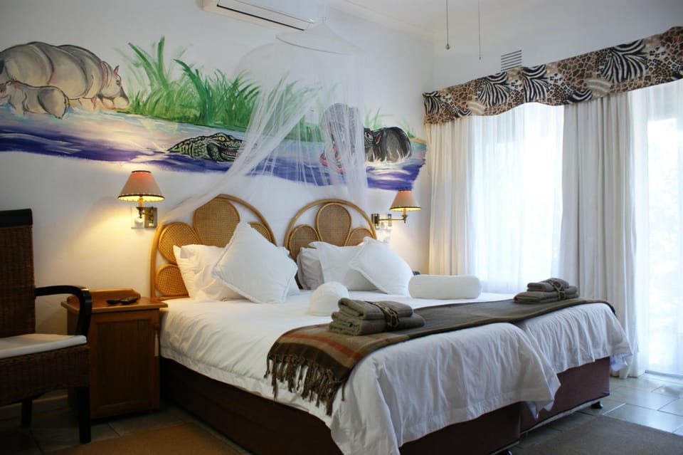 Standard Double or Twin Room | Premium bedding, in-room safe, individually decorated, blackout drapes