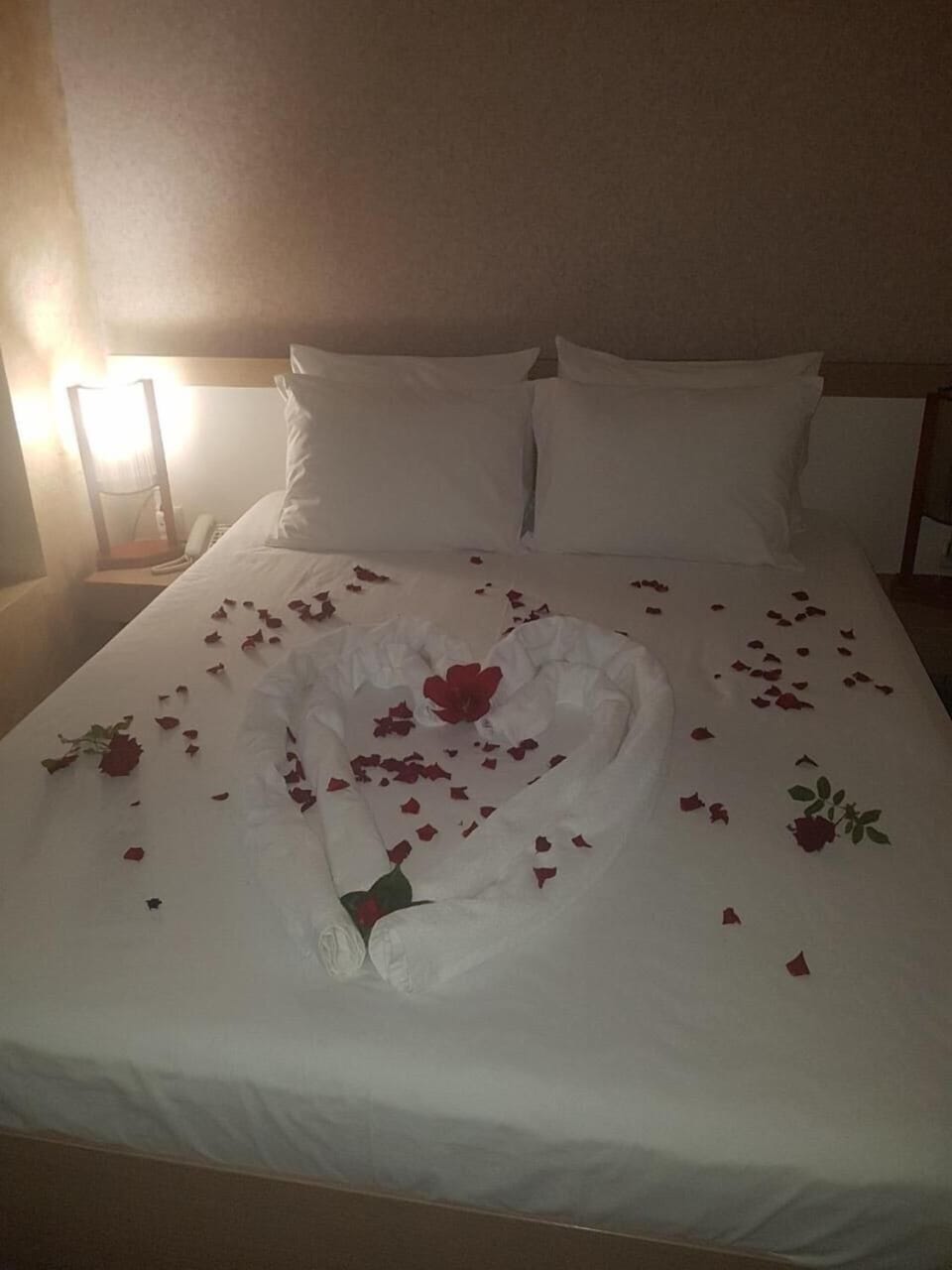 In-room safe, soundproofing, iron/ironing board, free WiFi