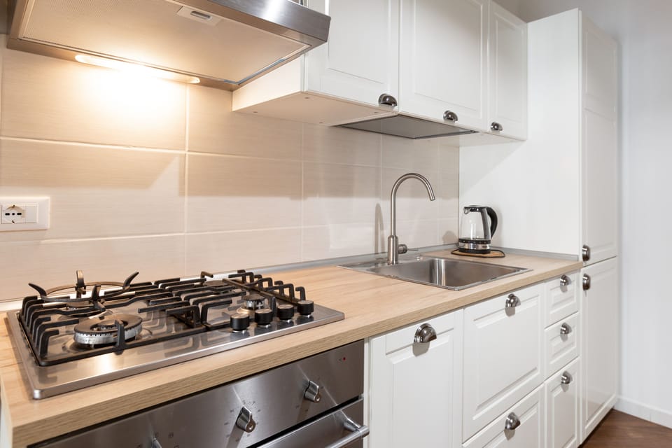 Apartment, 2 Bedrooms, City View | Private kitchen | Full-size fridge, oven, stovetop, espresso maker