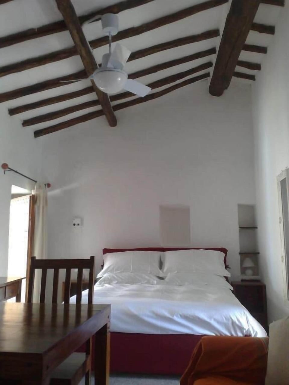 Quadruple Room | Desk, blackout drapes, soundproofing, rollaway beds