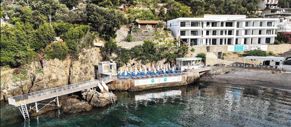 Beach bar
