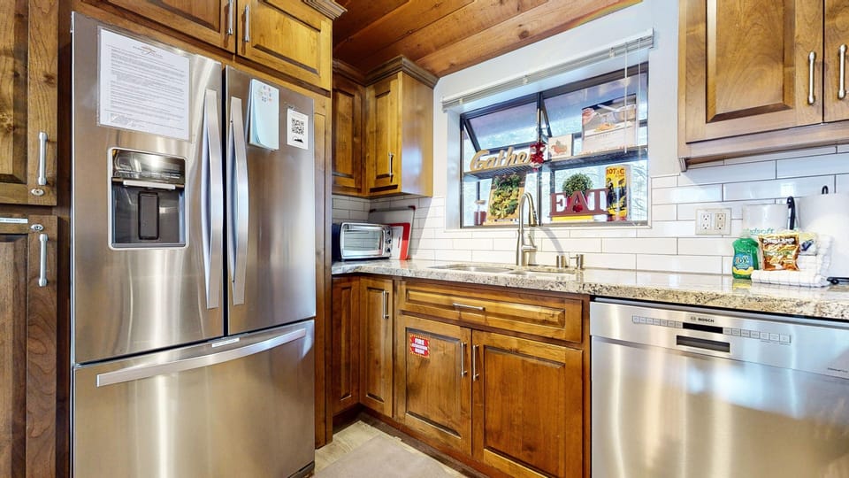 Condo, 2 Bedrooms | Private kitchen | Coffee/tea maker, fridge, toaster