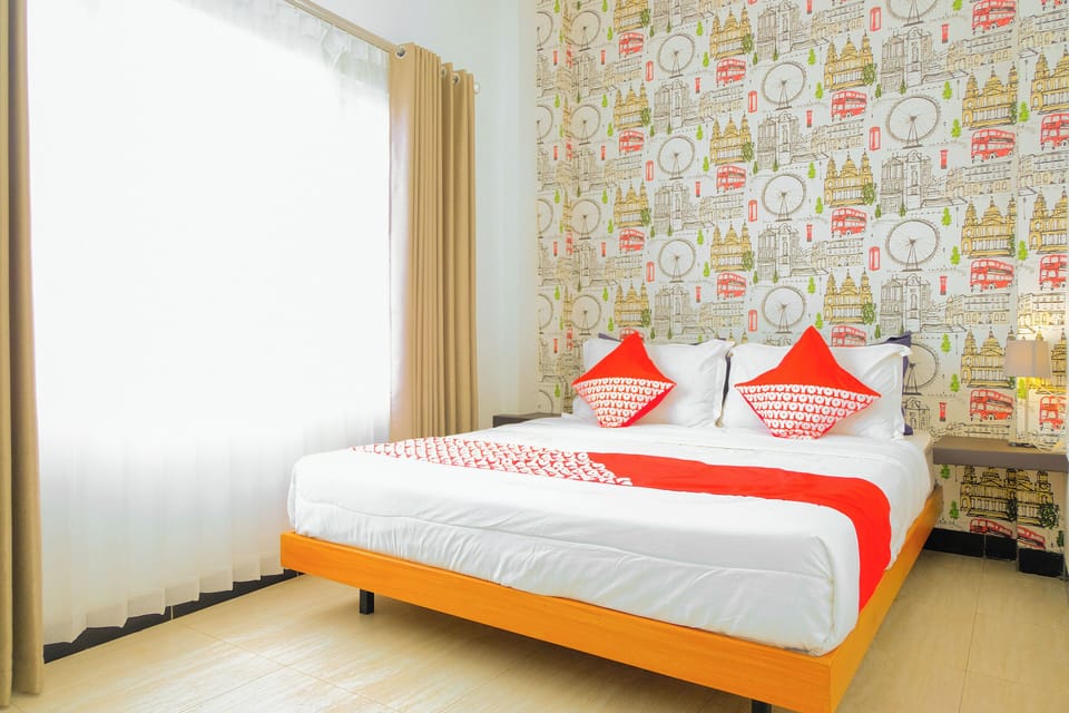 Desk, bed sheets