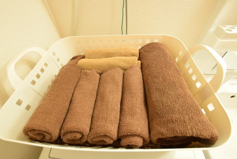 Bathroom amenities