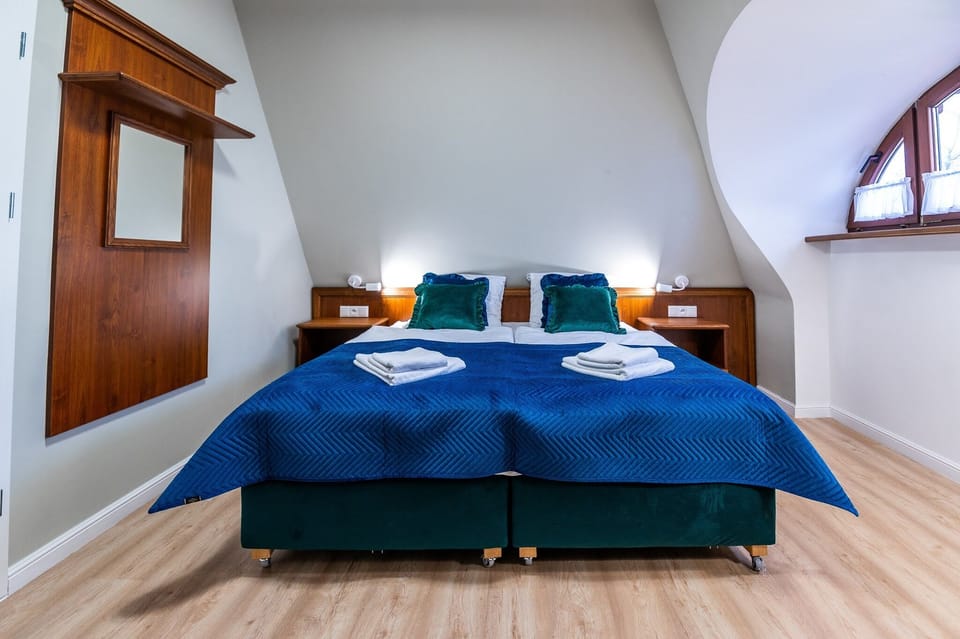 Comfort Double Room | Iron/ironing board, free WiFi, bed sheets