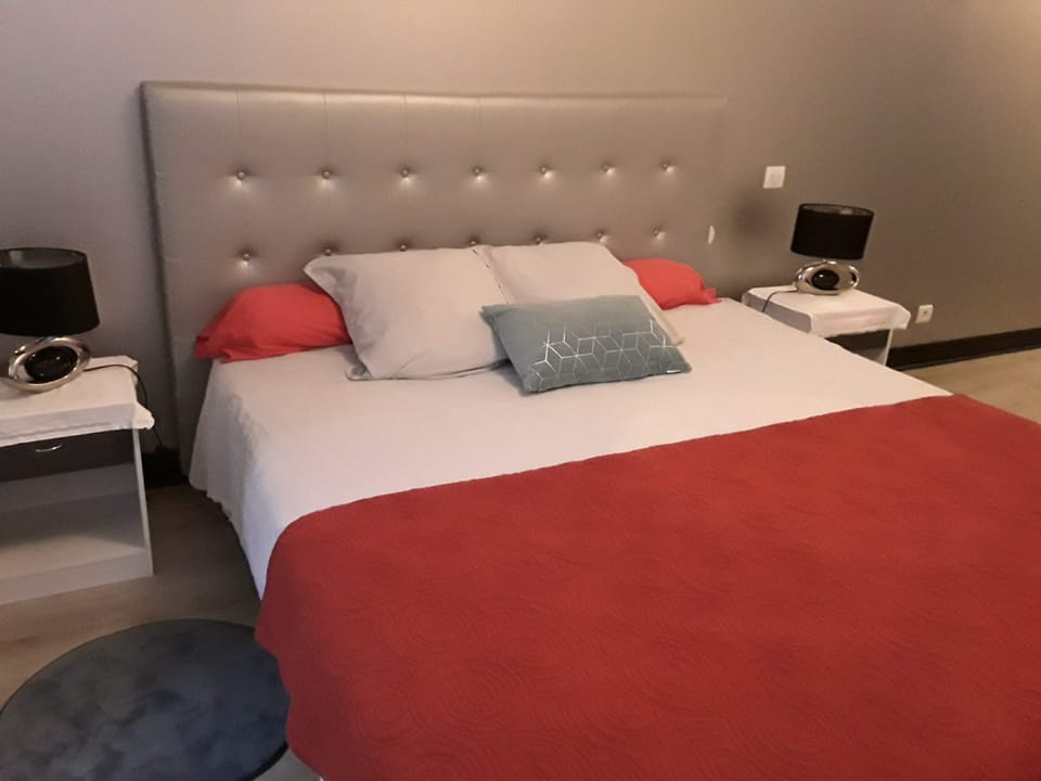 Comfort Double Room | Individually decorated, desk, blackout drapes, free WiFi