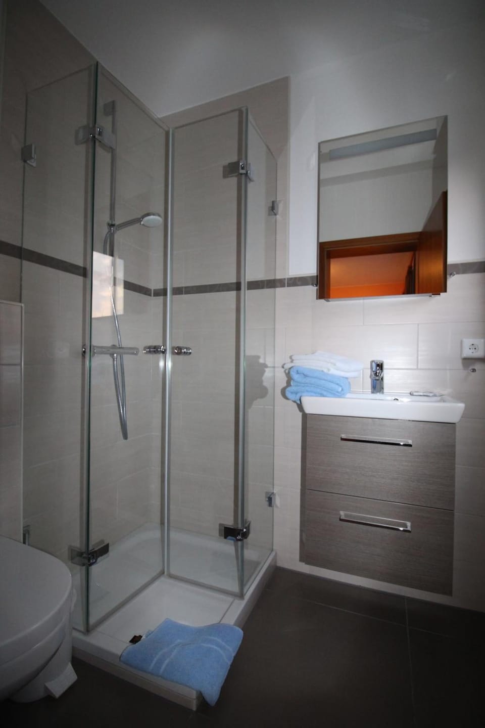 Shower, hair dryer