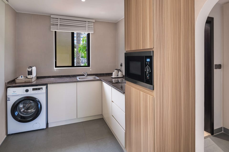 Villa, 1 Bedroom, Terrace | Private kitchen | Coffee/tea maker, mini-fridge, electric kettle
