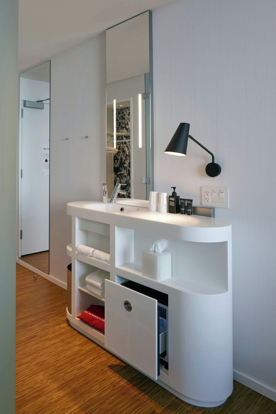 Premium bedding, pillowtop beds, in-room safe, desk