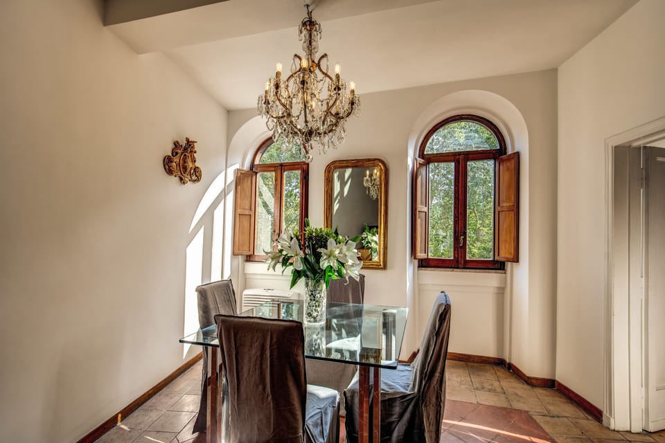 Apartment, 2 Bedrooms | In-room dining