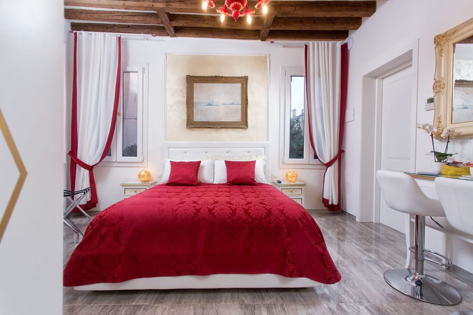 Standard Double Room | Down comforters, free WiFi