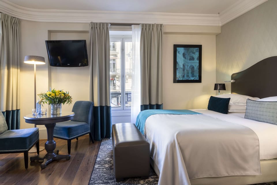 Premium bedding, minibar, in-room safe, desk