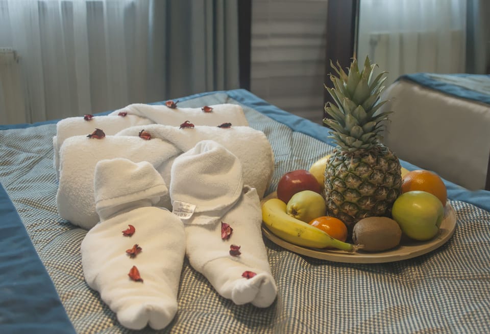 Free minibar items, in-room safe, desk, free WiFi