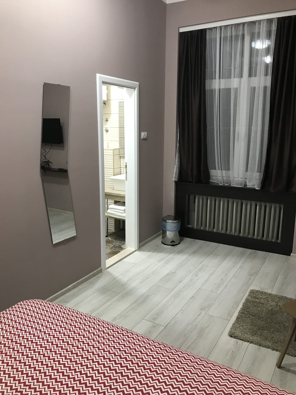 Double Room | Memory foam beds, individually decorated, individually furnished
