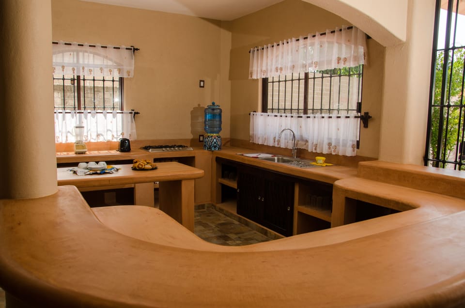 Family House, 3 Bedrooms, Accessible, Garden View | Private kitchen | Full-size fridge, microwave, oven, highchair