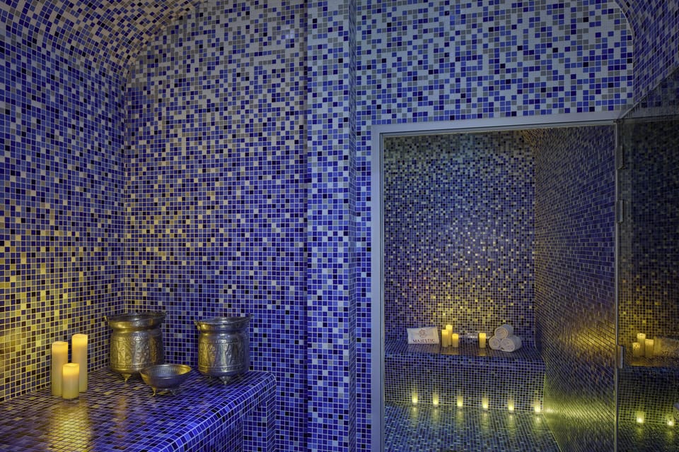 Steam room 