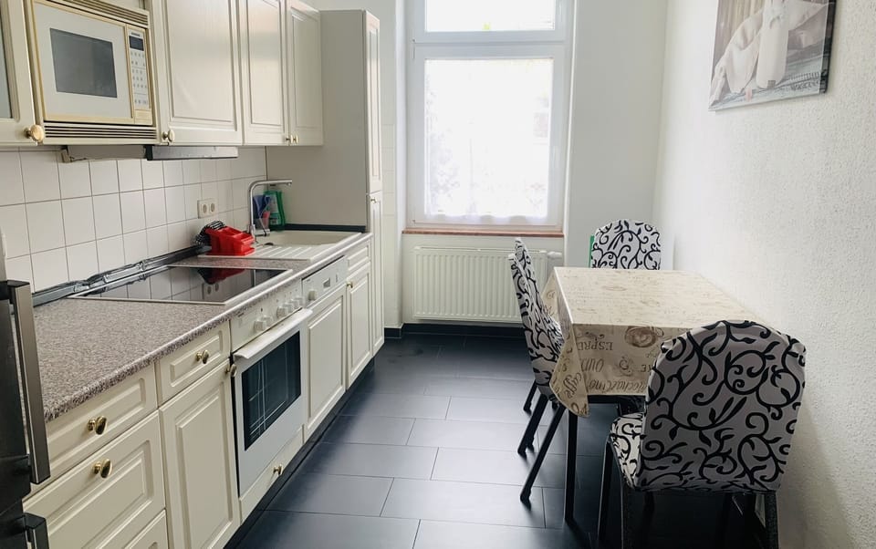 Apartment | Private kitchen | Fridge, microwave, stovetop, toaster