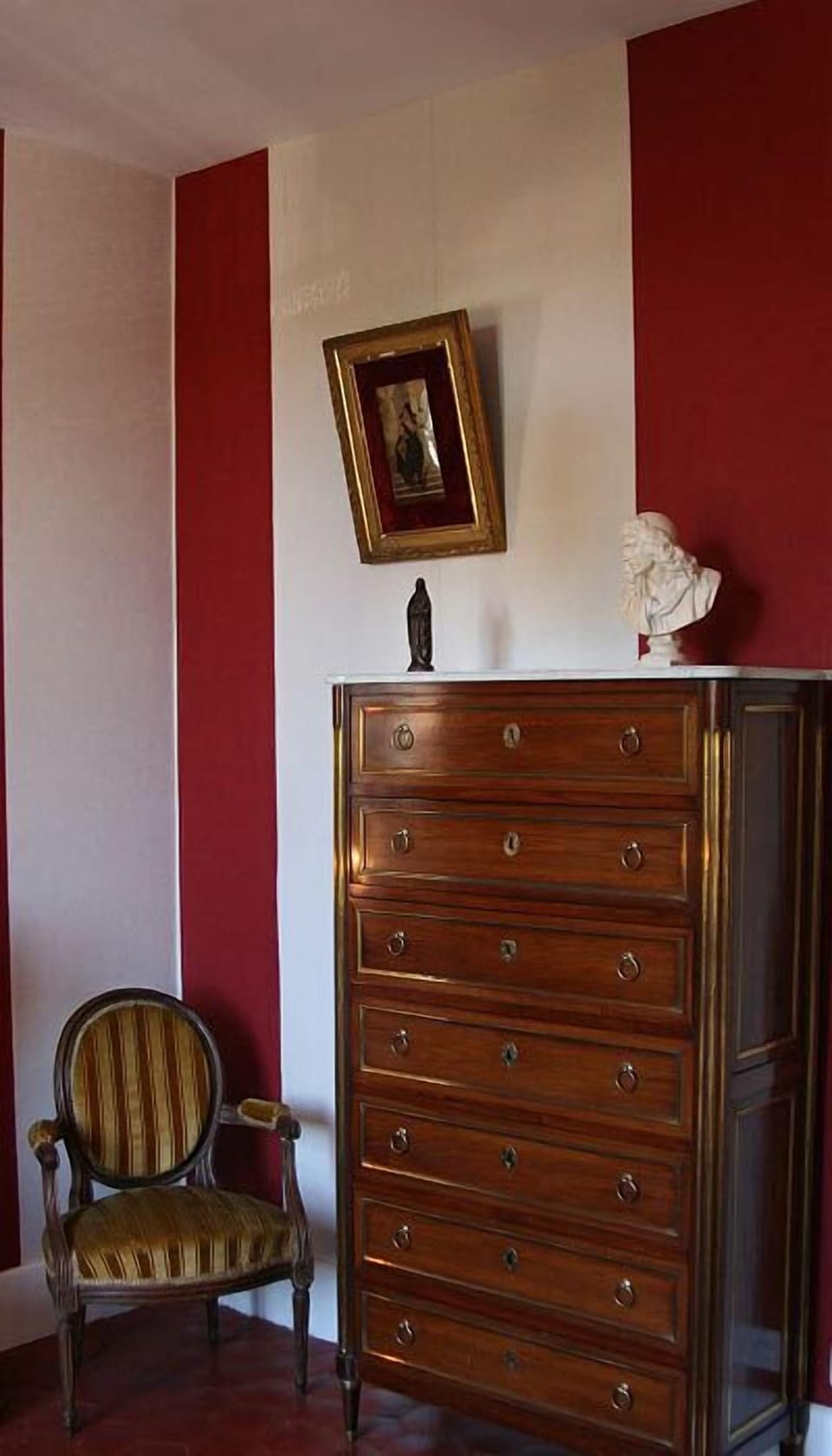 Standard Room, 1 Double Bed | Individually decorated, individually furnished, blackout drapes