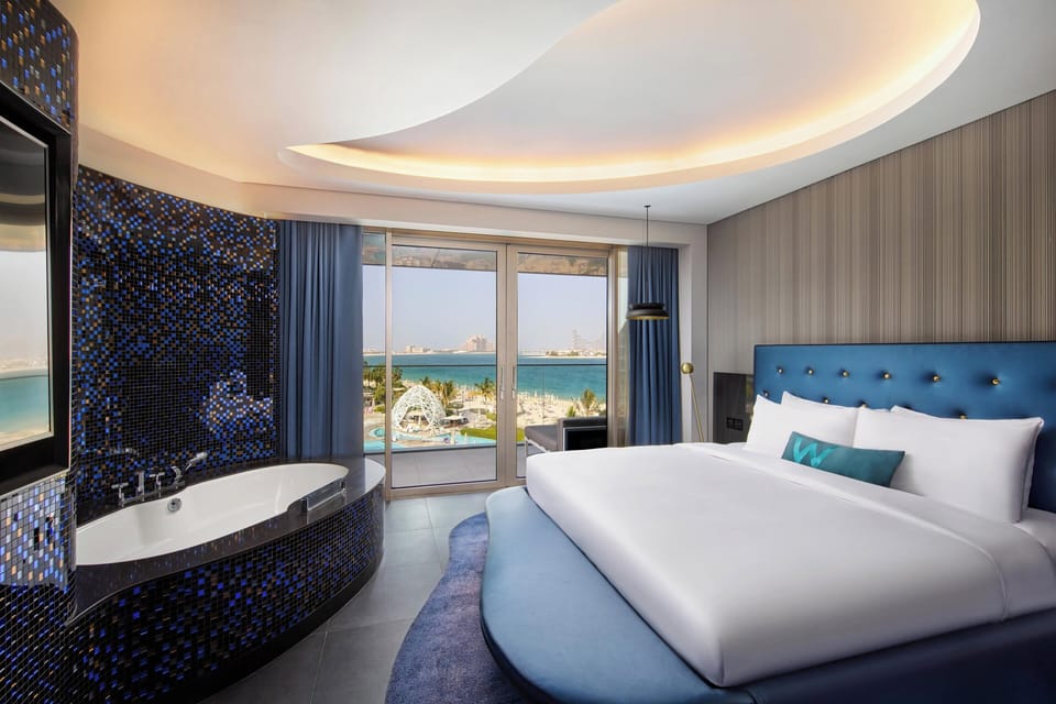 Marvelous Jacuzzi Suite, 1 Bedroom Suite, 1 King, Skyline View, Terrace, Whirlpool | Frette Italian sheets, premium bedding, pillowtop beds, minibar