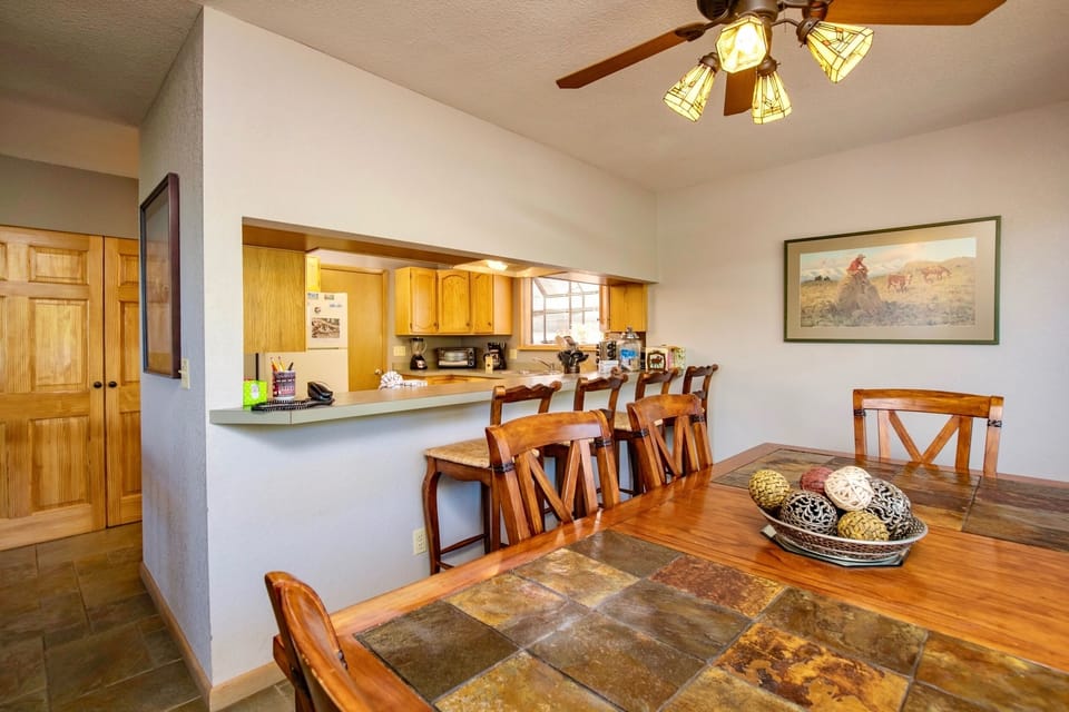 House, 3 Bedrooms | Dining