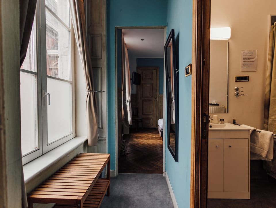 Economy Double Room | Hypo-allergenic bedding available, minibar, WiFi (free)