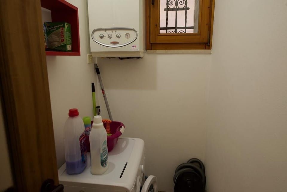City Apartment | Laundry
