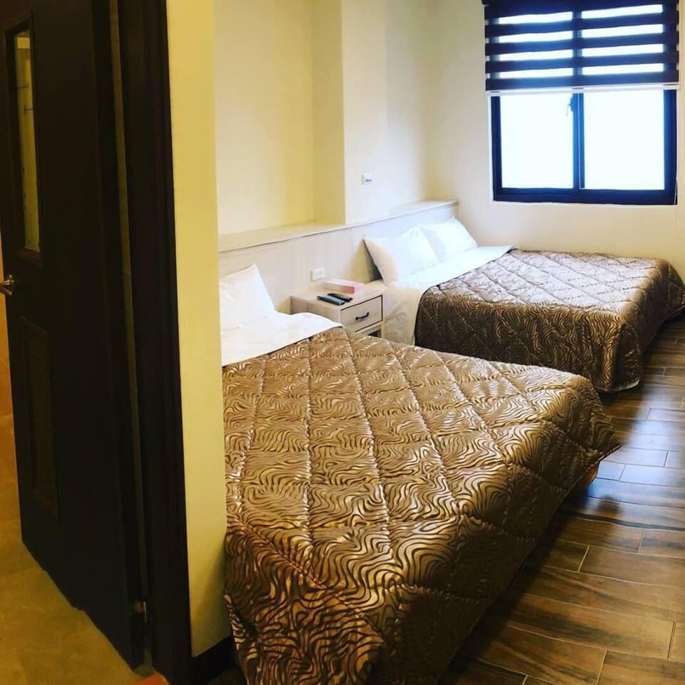 Quadruple Room, 2 Double Beds, Non Smoking, Ocean View | Desk, free WiFi