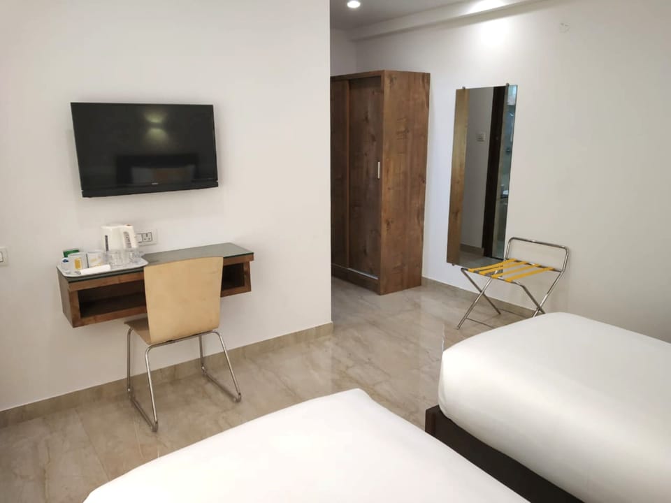 Deluxe Twin Room, 2 Twin Beds | View from room