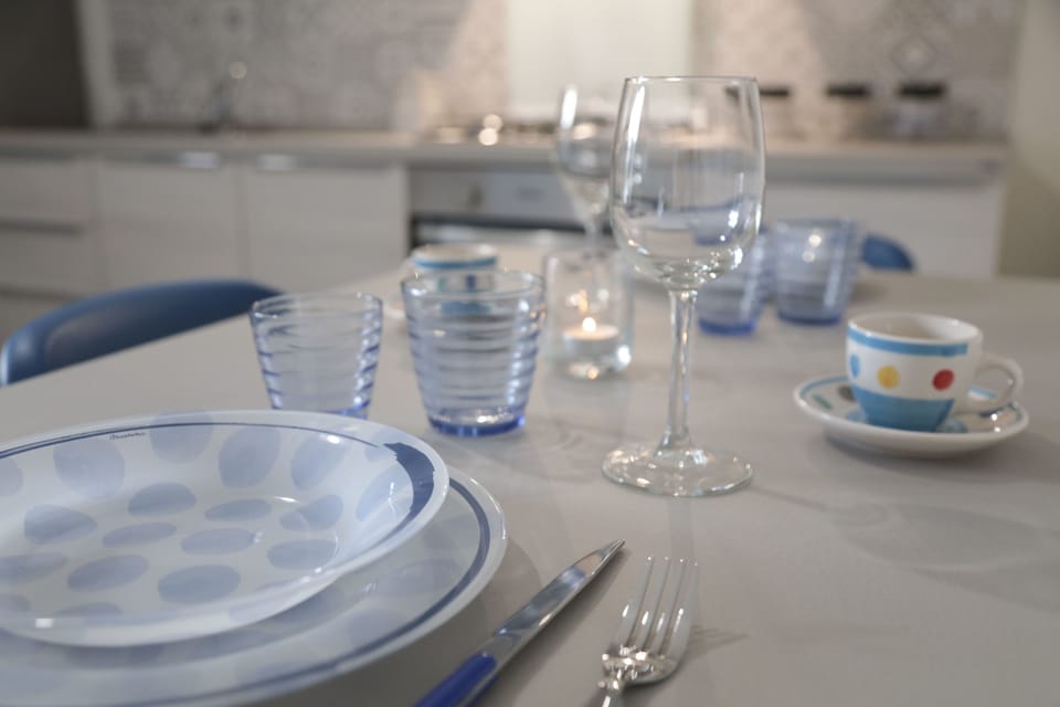 Apartment, 1 Bedroom | In-room dining